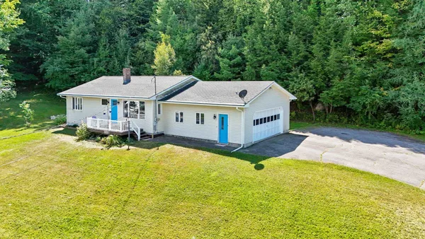 $295,000 | 370 Lake Street, Barton, VT 05822