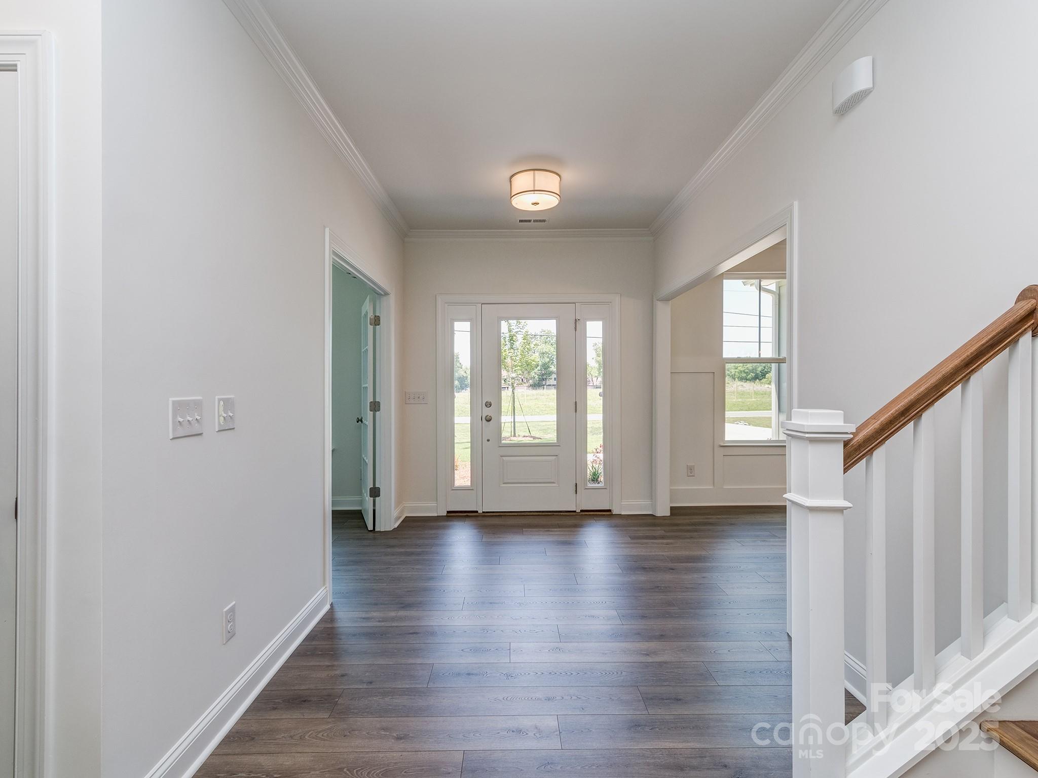 7108 Hambright Road Huntersville, NC 28078 - Photo 3 of 36 Gallery Image 3