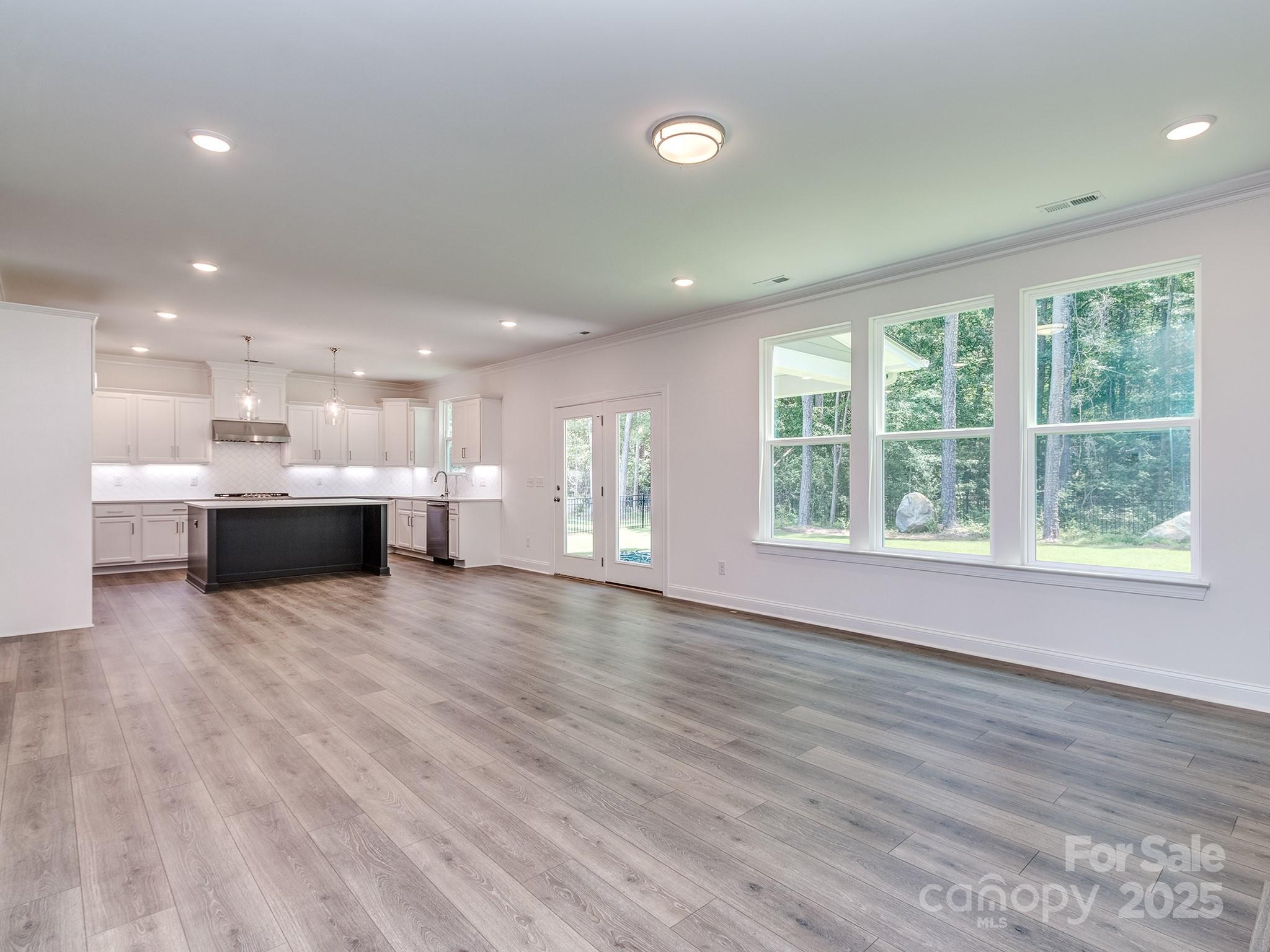 7108 Hambright Road Huntersville, NC 28078 - Photo 9 of 36 Gallery Image 9