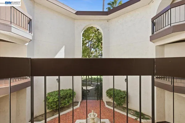 $525,000 | 39843 Cedar Boulevard, Unit 219, Newark, CA 94560