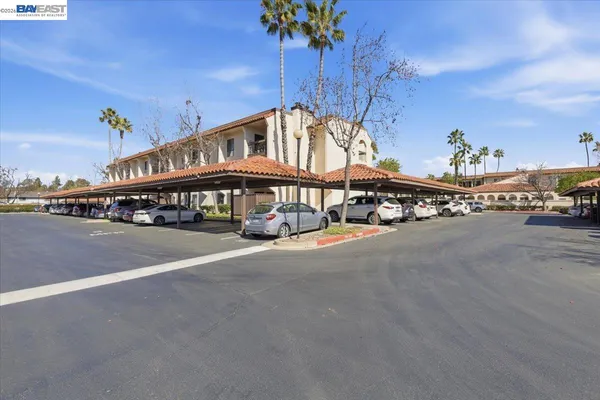 $525,000 | 39843 Cedar Boulevard, Unit 219, Newark, CA 94560