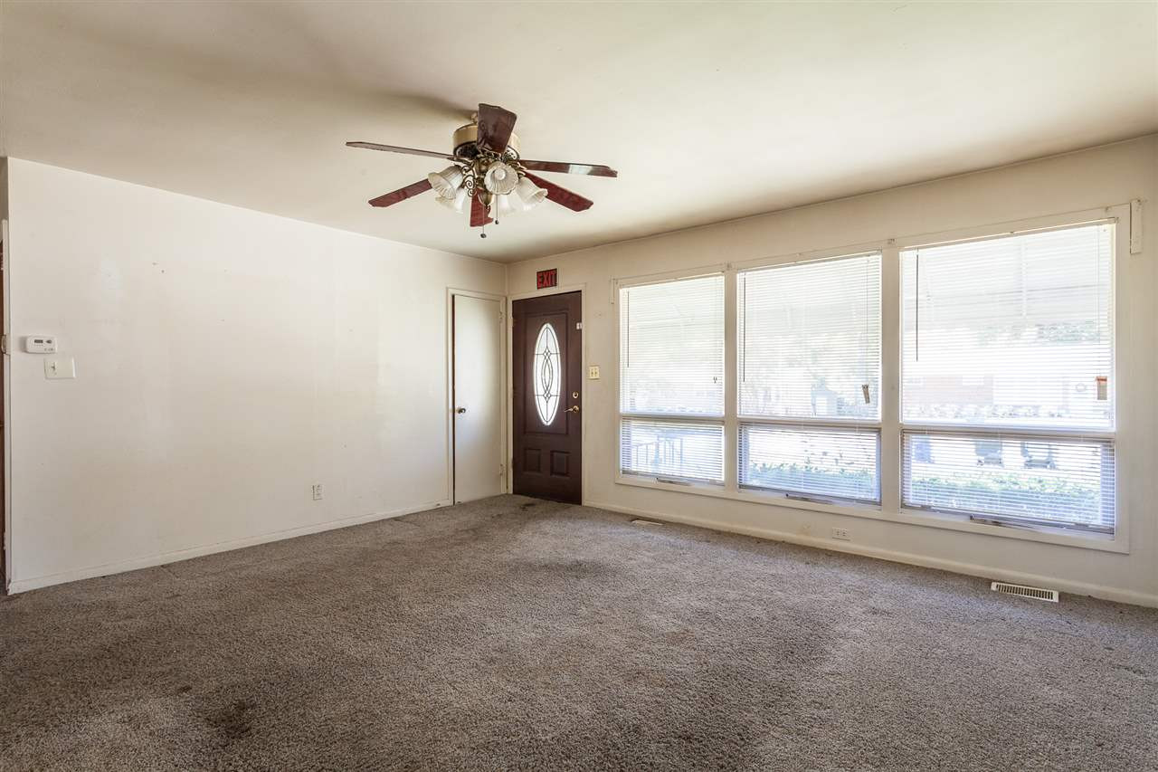 933 Friar Tuck Road Raleigh, NC 27610 - Photo 7 of 28 Photo 7