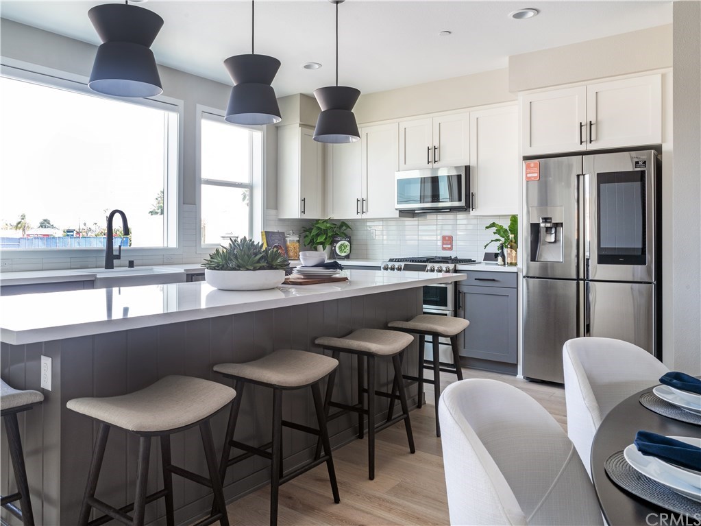 340 Ford Road Costa Mesa, CA 92627 - Photo 2 of 20