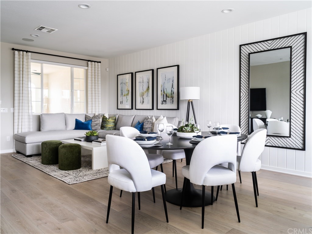 340 Ford Road Costa Mesa, CA 92627 - Photo 14 of 20