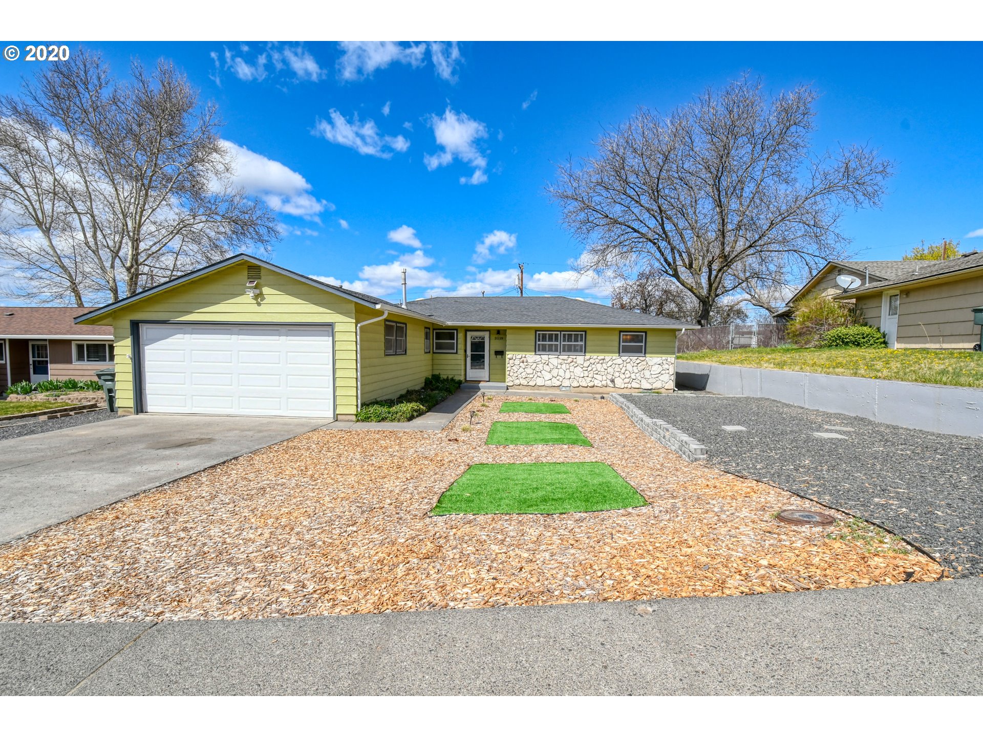 3119 Southwest Isaac Avenue Pendleton, OR 97801 - Photo 1 of 32