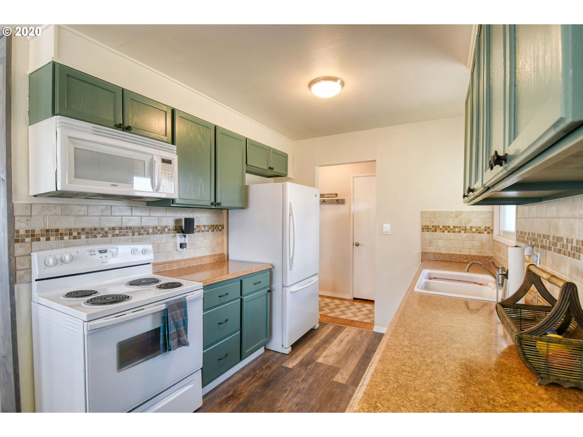 3119 Southwest Isaac Avenue Pendleton, OR 97801 - Photo 15 of 32