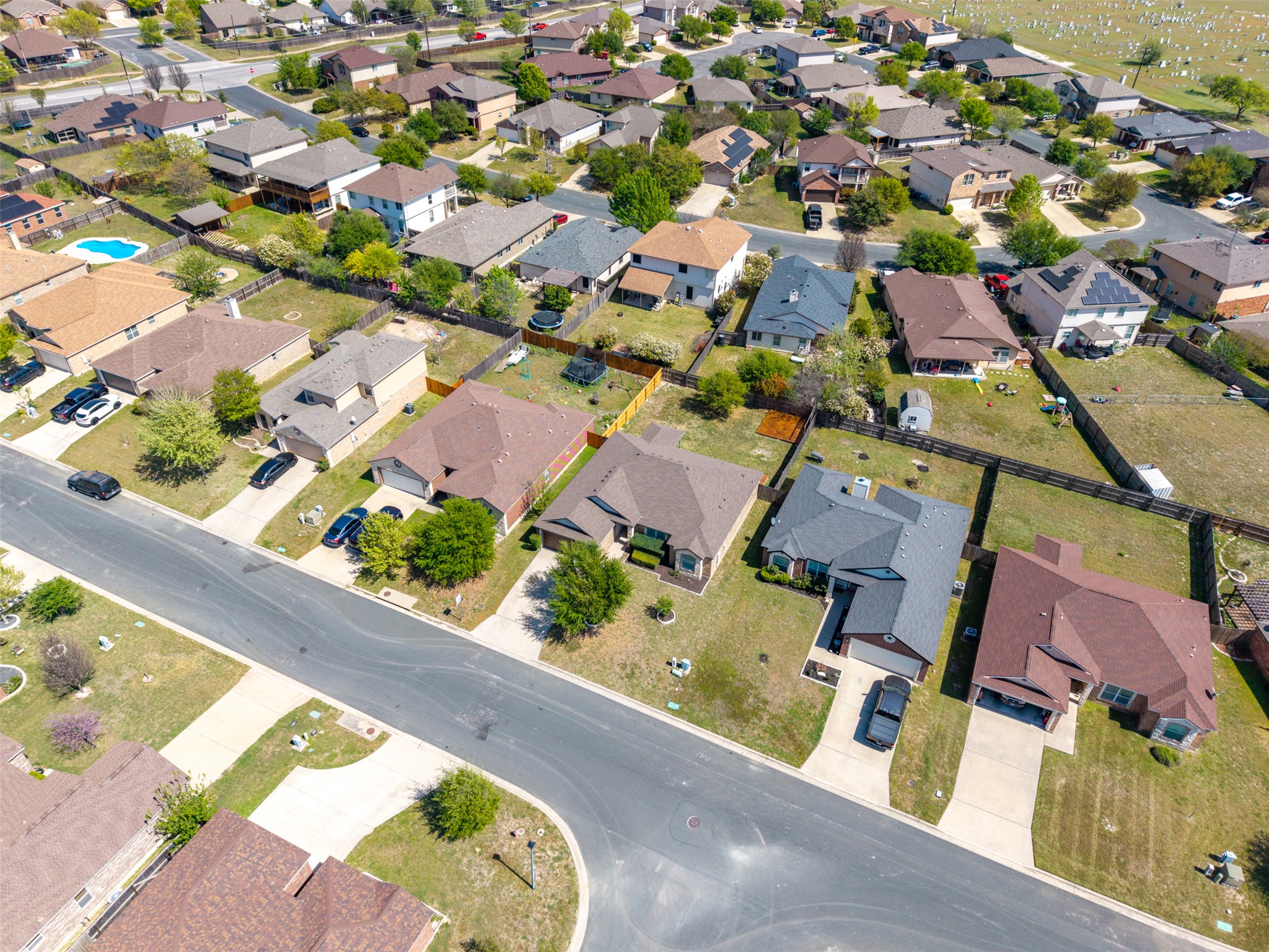 133 Lignite Drive Jarrell, TX 76537 - Photo 31 of 36