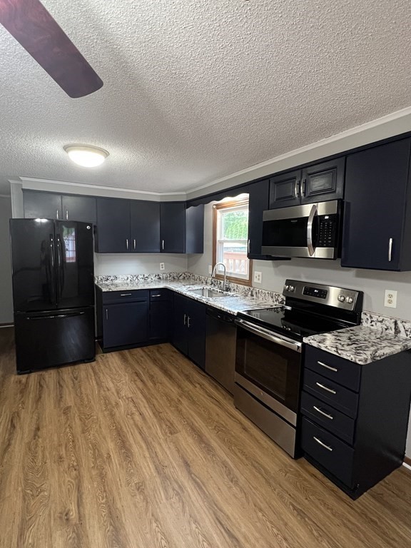 89 Crest Circle Worcester, MA 01603 - Photo 15 of 38