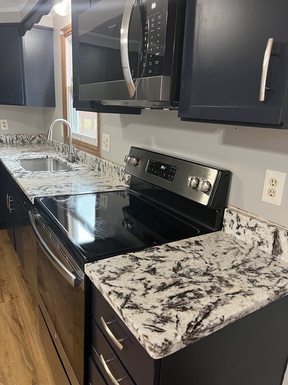 89 Crest Circle Worcester, MA 01603 - Photo 16 of 38