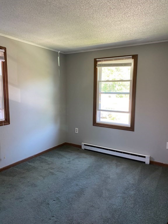 89 Crest Circle Worcester, MA 01603 - Photo 26 of 38