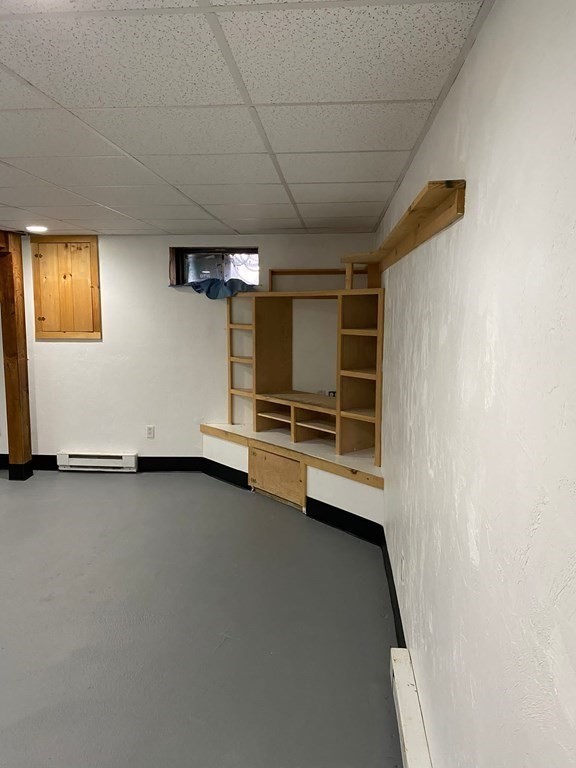 89 Crest Circle Worcester, MA 01603 - Photo 31 of 38