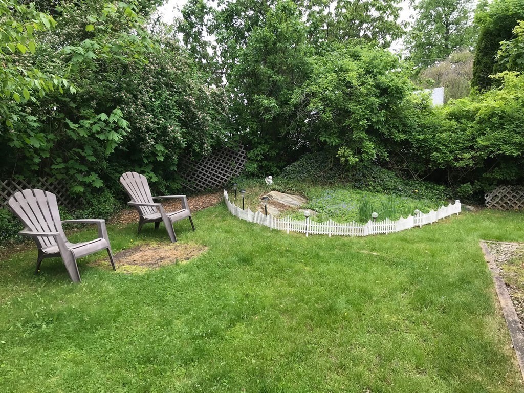 89 Crest Circle Worcester, MA 01603 - Photo 35 of 38