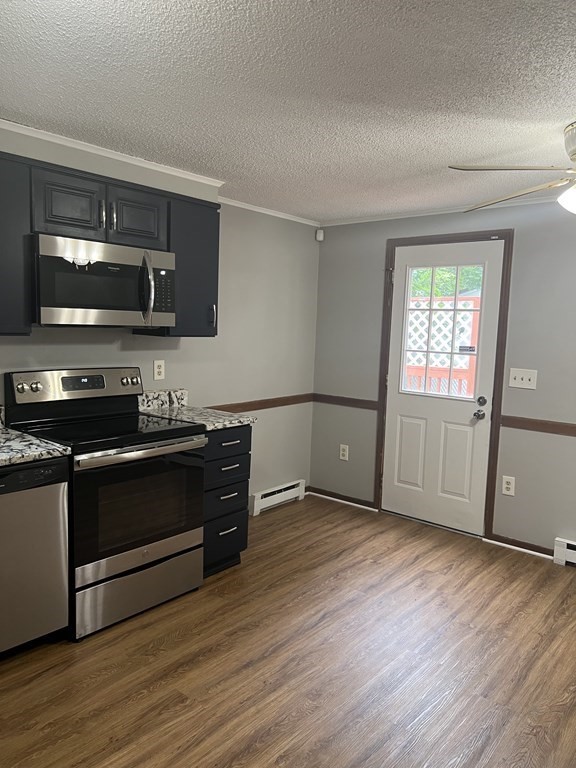 89 Crest Circle Worcester, MA 01603 - Photo 10 of 38