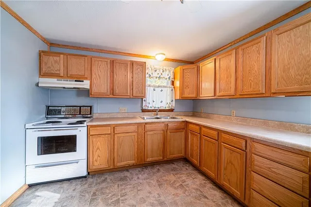 $90,000 | 258 North 7th Street, Union Star, MO 64494