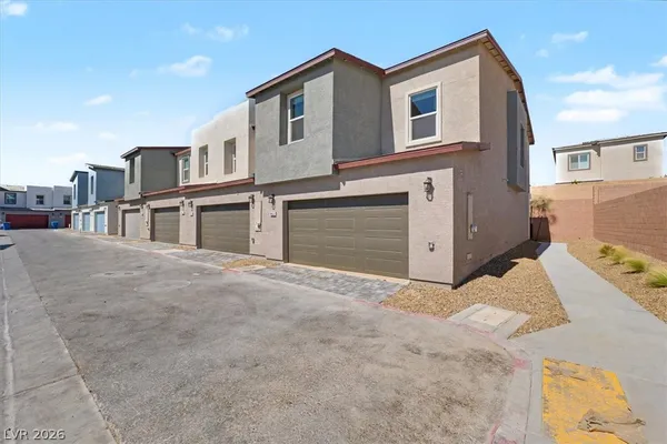 $2,405 | 9653 Horseshoe Canyon Street, Las Vegas, NV 89178