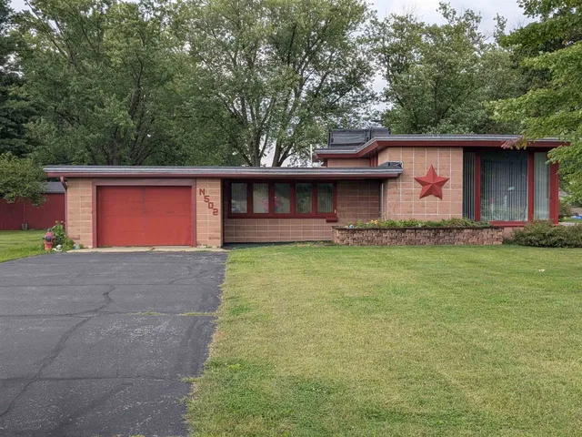 $265,000 | N502 1st Center Avenue, Brodhead, WI 53520