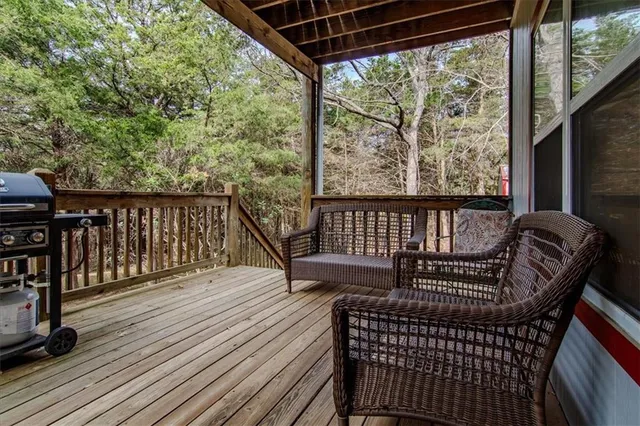 $275,000 | 30695 Uu Highway, Warsaw, MO 65355