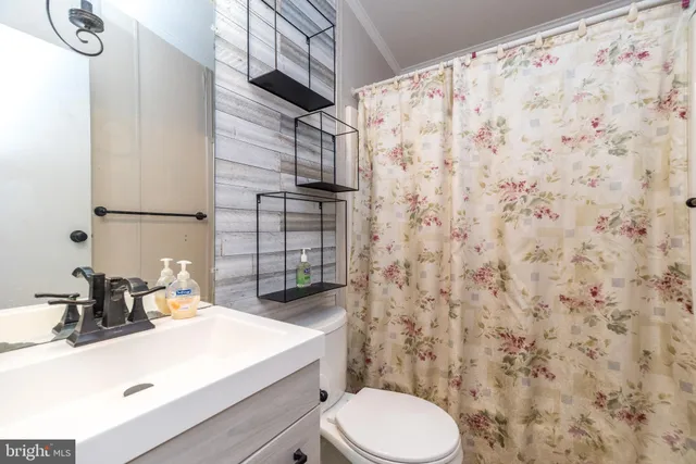 $219,900 | 25 Chestnut Court East, Lansdale, PA 19446