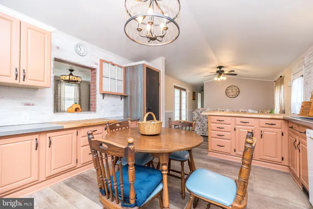 $219,900 | 25 Chestnut Court East, Lansdale, PA 19446