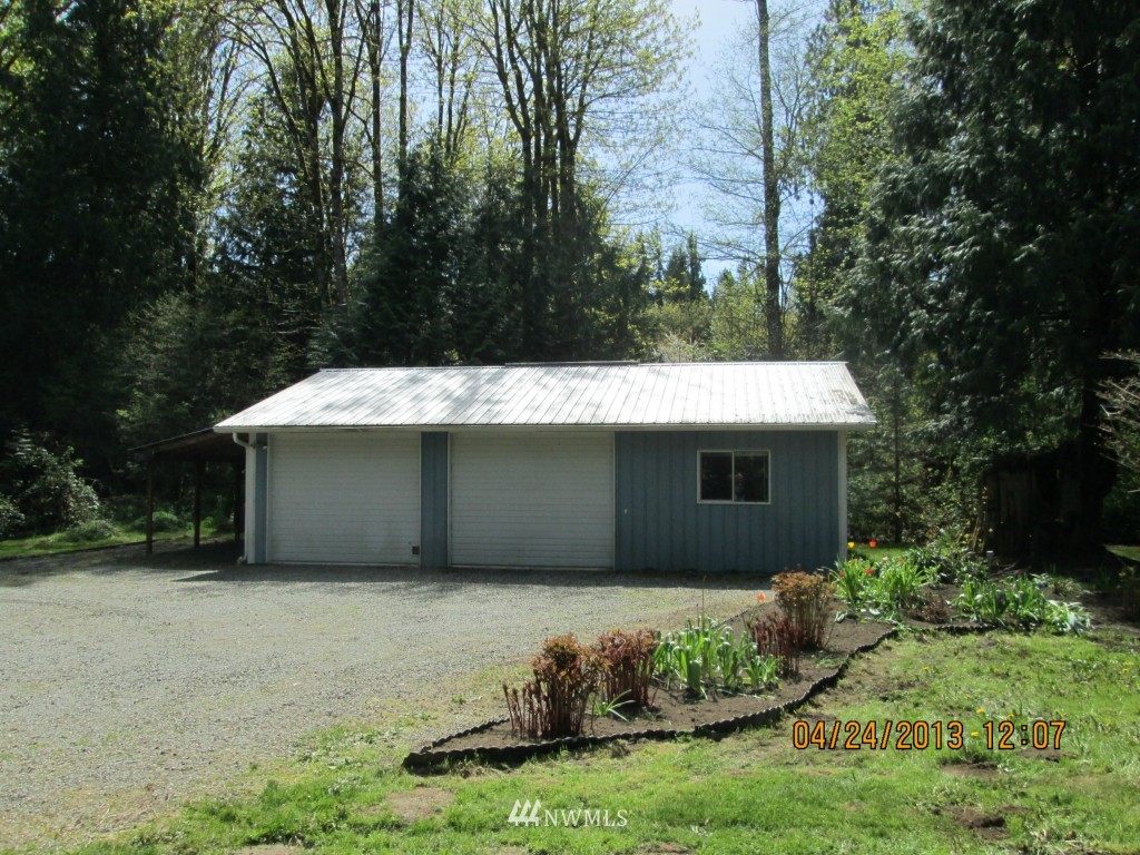 44302 Leonard Road Concrete, WA 98237 - Photo 5 of 15 Gallery Image 5