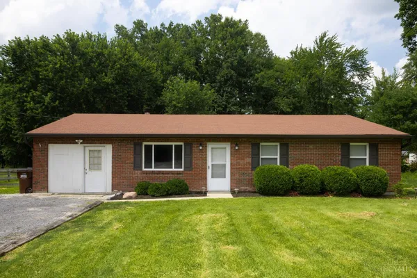 $250,000 | 2502 Highway 28, Pleasant Plain, OH 45162