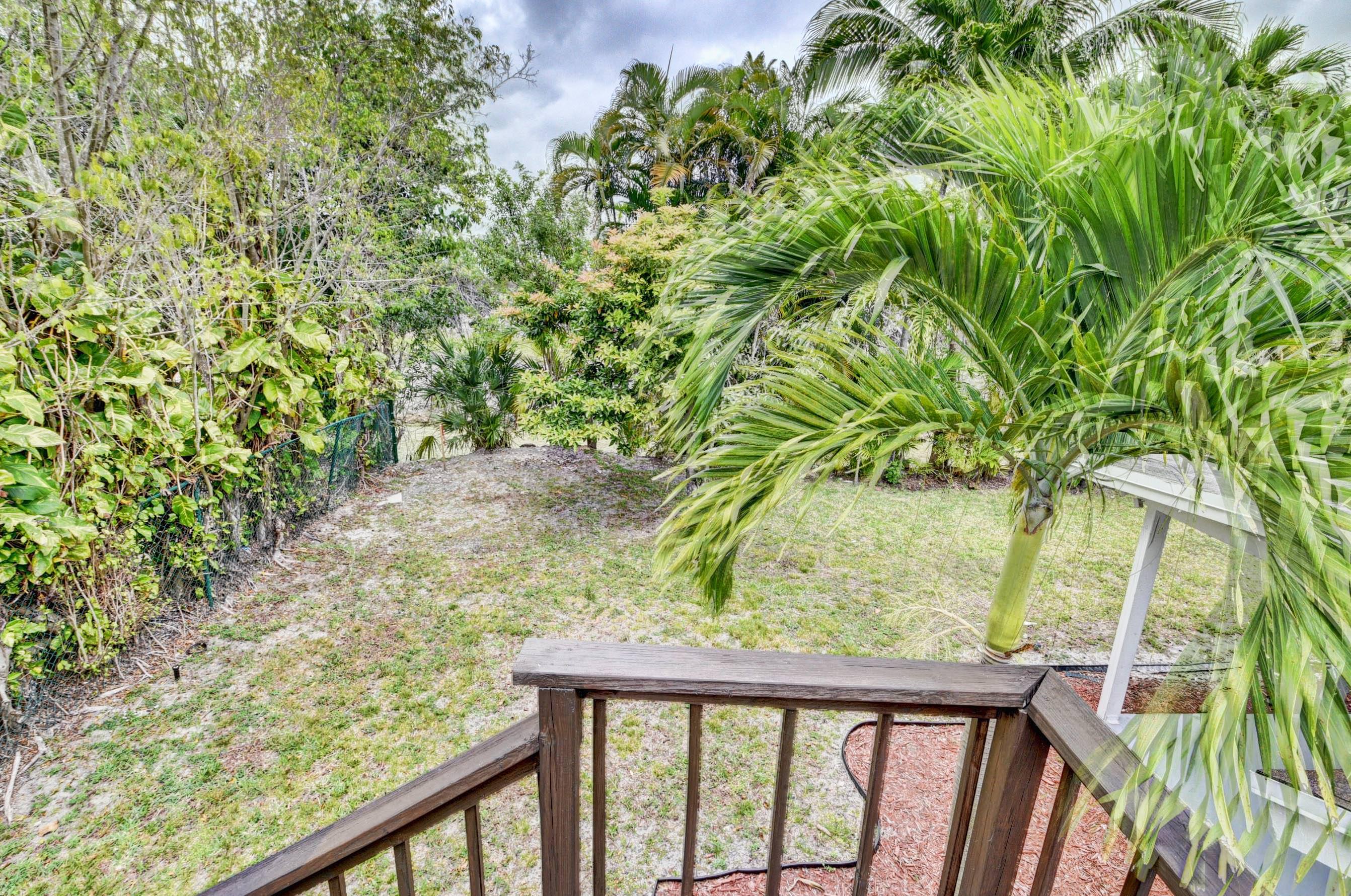 9713 Carousel Circle North Boca Raton, FL 33434 - Photo 31 of 33 33_dsc_1368_69_70_71_72