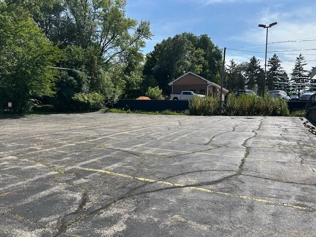 $299,999 | 123 North Alpine Road, Rockford, IL 61107