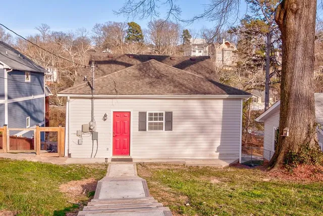 $1,950 | 1002 Boylston Street, Chattanooga, TN 37405