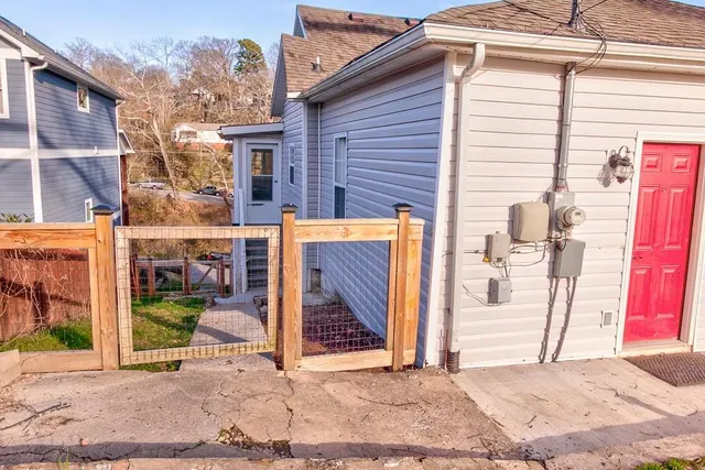 $1,950 | 1002 Boylston Street, Chattanooga, TN 37405