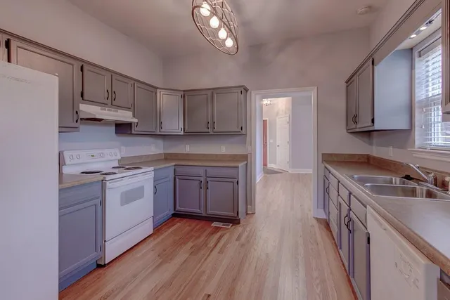 $1,950 | 1002 Boylston Street, Chattanooga, TN 37405