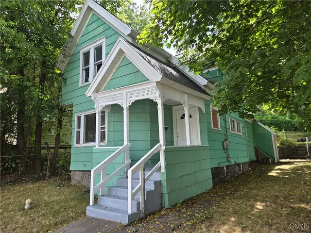 $149,900 | 206 Lamont Avenue, Geddes, NY 13209
