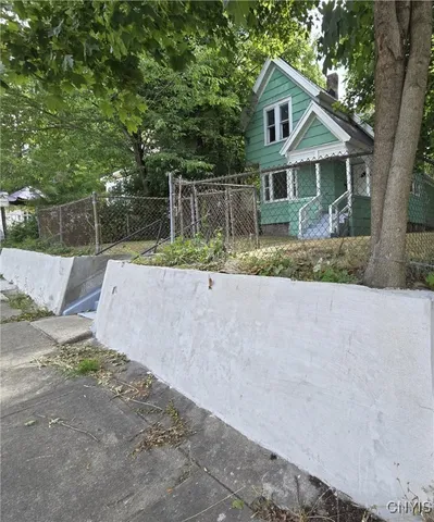 $149,900 | 206 Lamont Avenue, Geddes, NY 13209