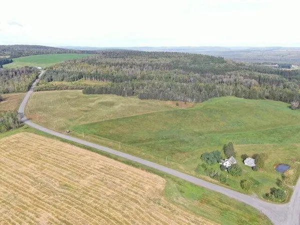 $149,900 | 147 Lake Road, Van Buren, ME 04785
