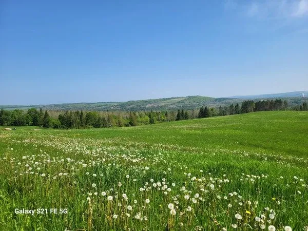 $165,000 | 147 Lake Road, Van Buren, ME 04785