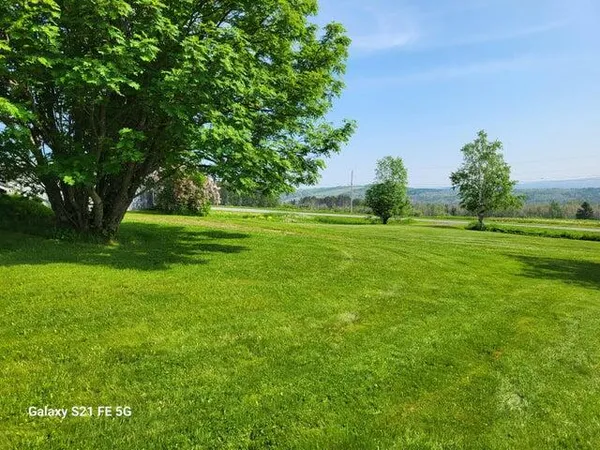 $165,000 | 147 Lake Road, Van Buren, ME 04785