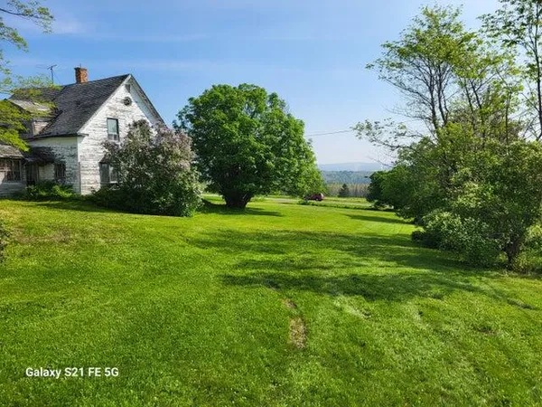 $165,000 | 147 Lake Road, Van Buren, ME 04785
