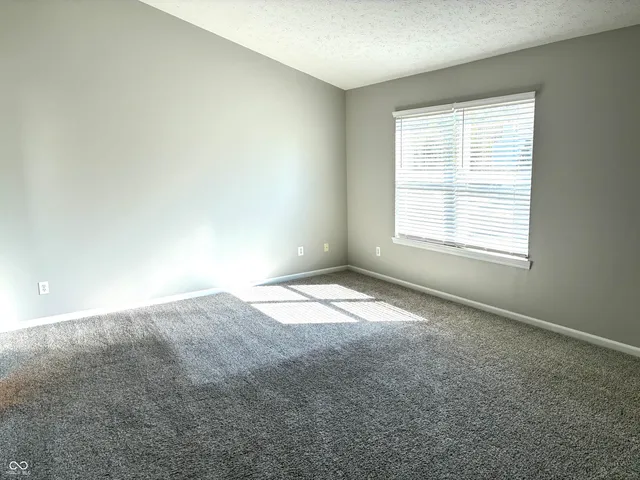 $2,750 | 5761 Cantigny Way South, Carmel, IN 46033