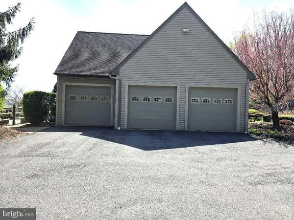 $1,350,000 | 234 Miller Road, Sinking Spring, PA 19608