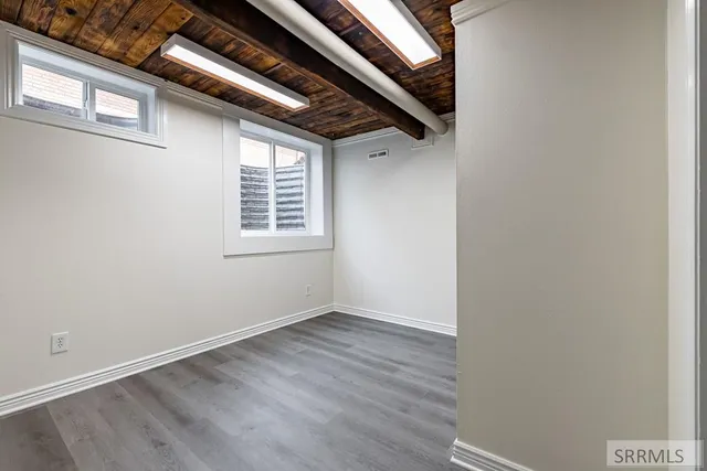 $343,000 | 2710 East 17th Street, Ammon, ID 83406