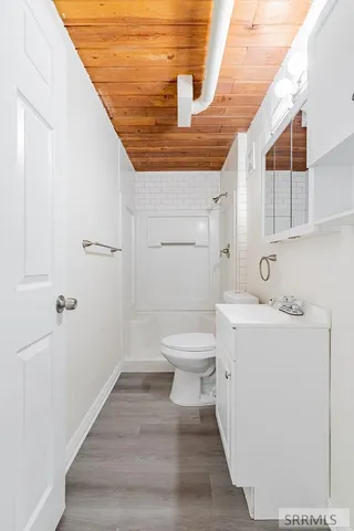 $343,000 | 2710 East 17th Street, Ammon, ID 83406