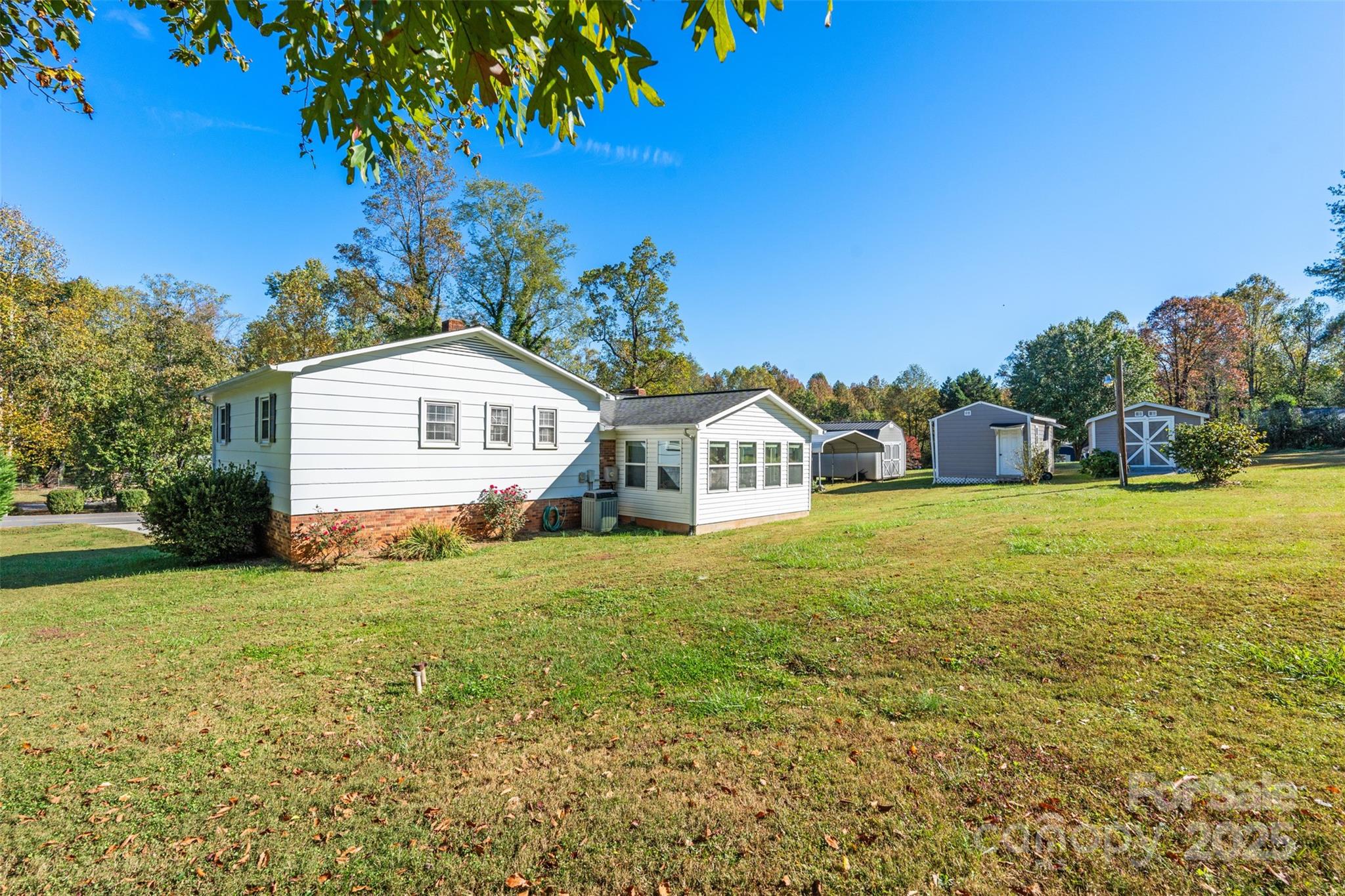 2598 Conner Circle Lenoir, NC 28645 - Photo 33 of 44 a front view of a house with yard and green space