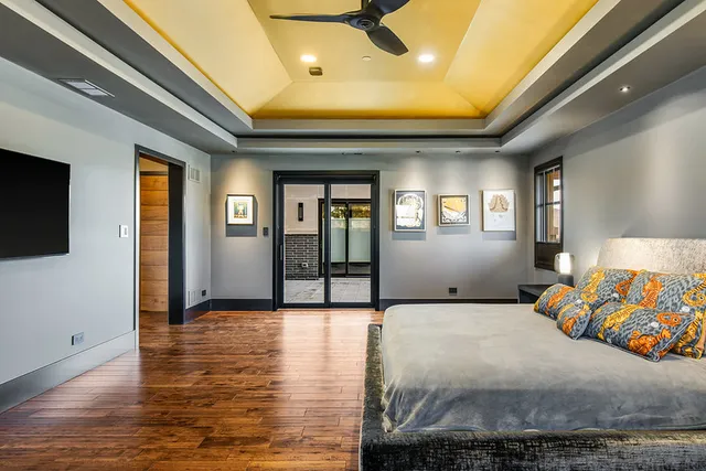 $2,999,999 | 6505 North Knox Avenue, Lincolnwood, IL 60712