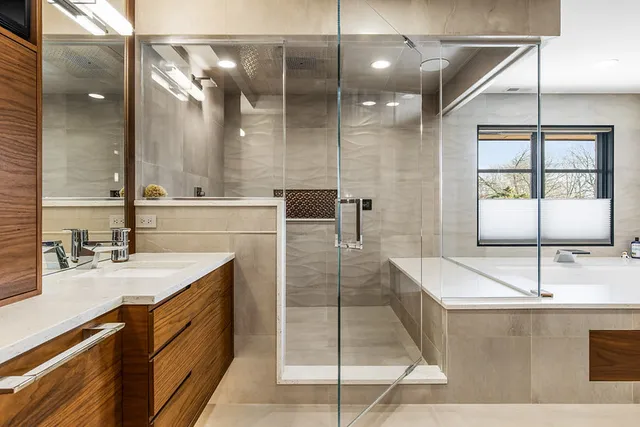 $2,999,999 | 6505 North Knox Avenue, Lincolnwood, IL 60712