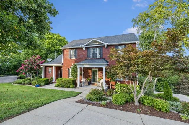 $643,900 | 508 Spinnaker Court, Smyrna, TN 37167