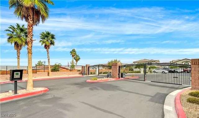 $1,800 | 618 Bellus Place, Henderson, NV 89015