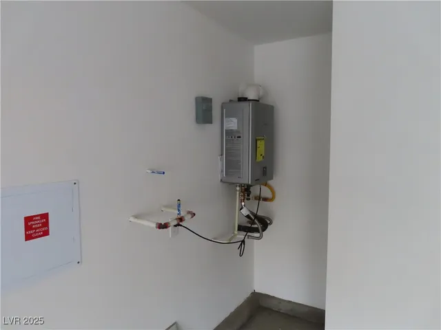 $1,800 | 618 Bellus Place, Henderson, NV 89015