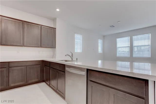 $1,800 | 618 Bellus Place, Henderson, NV 89015