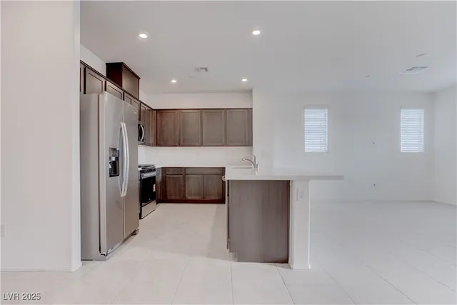 $1,800 | 618 Bellus Place, Henderson, NV 89015