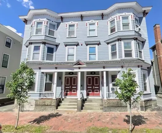 $2,300 | 14 Summer Street, Unit 3, Salem, MA 01970