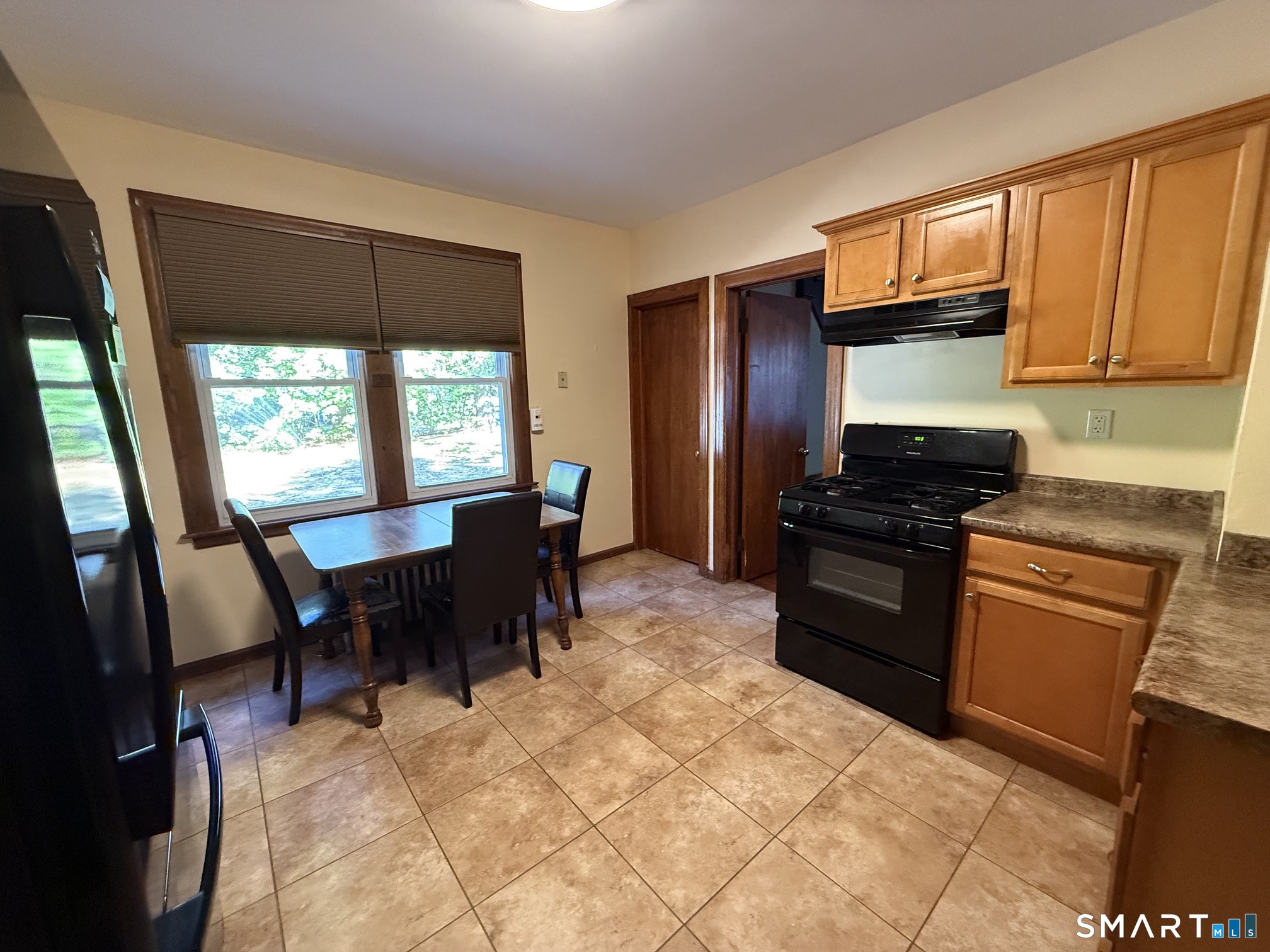 134 Forest Street Hamden, CT 06518 - Photo 6 of 21
